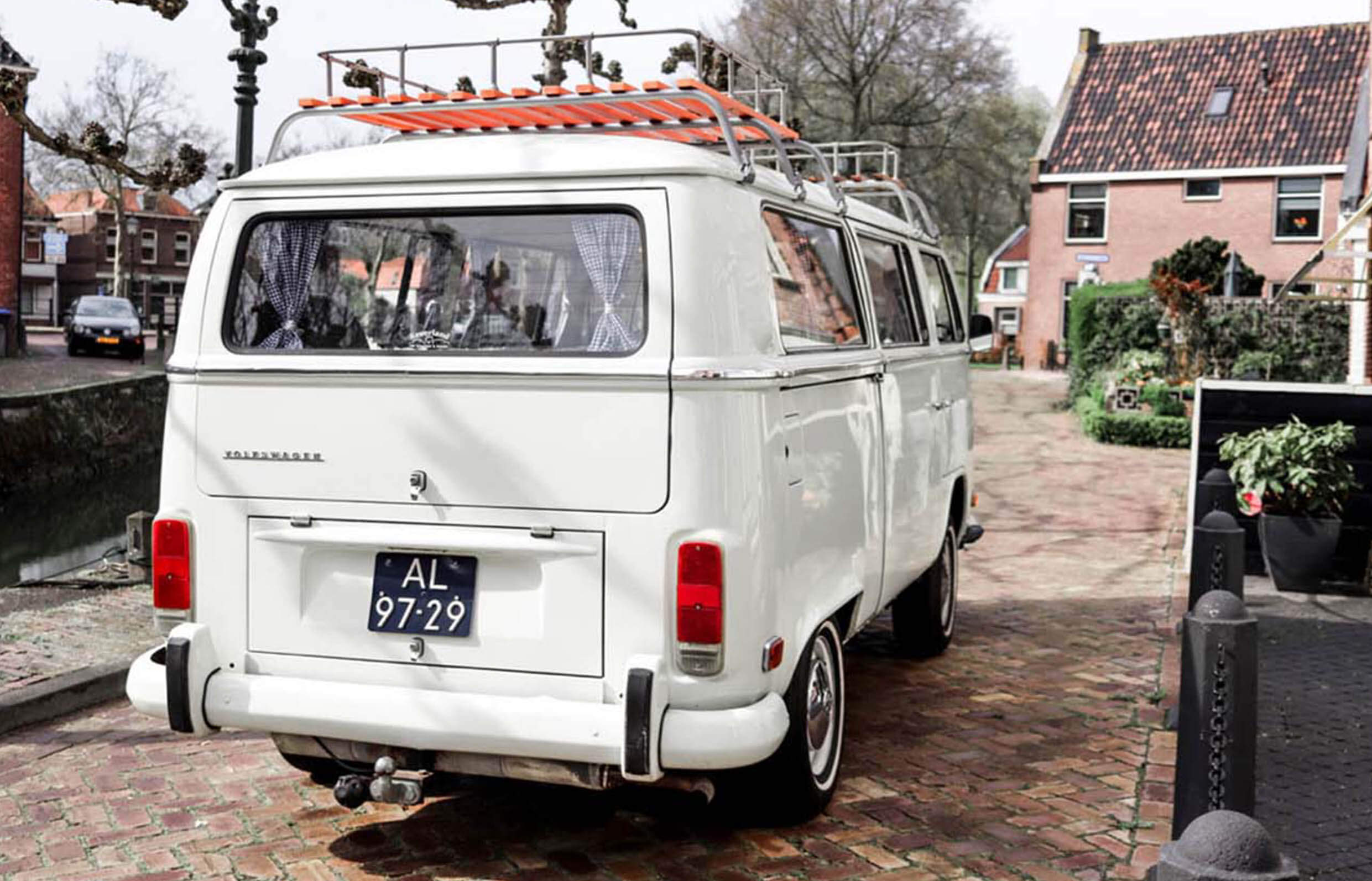 DVWB T2 VW busje Miss White2 Header slider